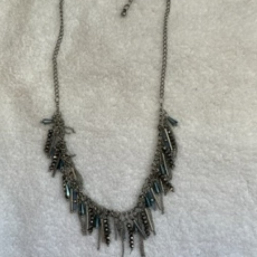 Necklace - Picture 4 of 11
